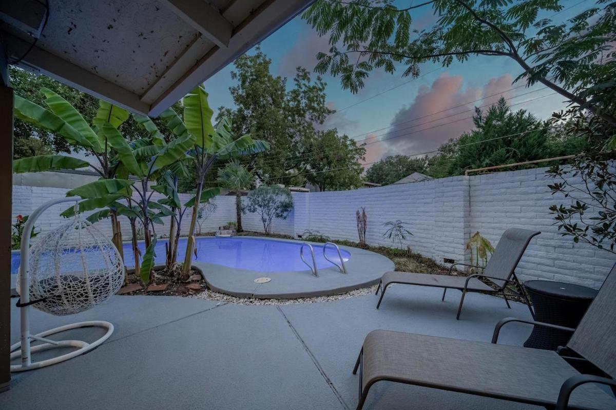 Stunning 5Br 2Ba Holiday Home With Private Pool And Cinema Dallas Extérieur photo