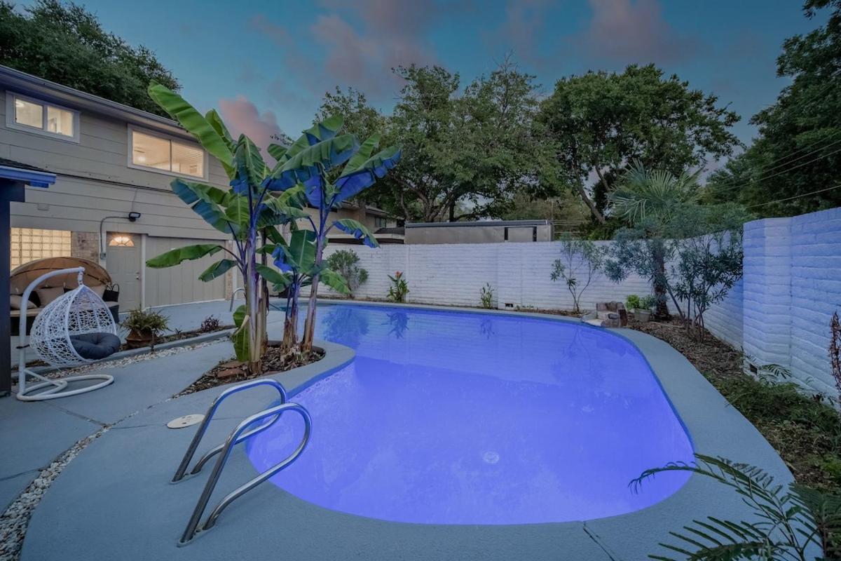 Stunning 5Br 2Ba Holiday Home With Private Pool And Cinema Dallas Extérieur photo