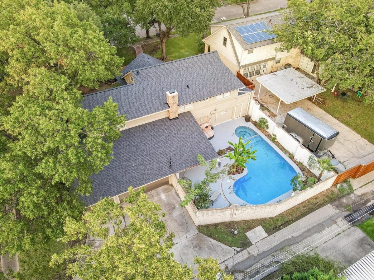 Stunning 5Br 2Ba Holiday Home With Private Pool And Cinema Dallas Extérieur photo