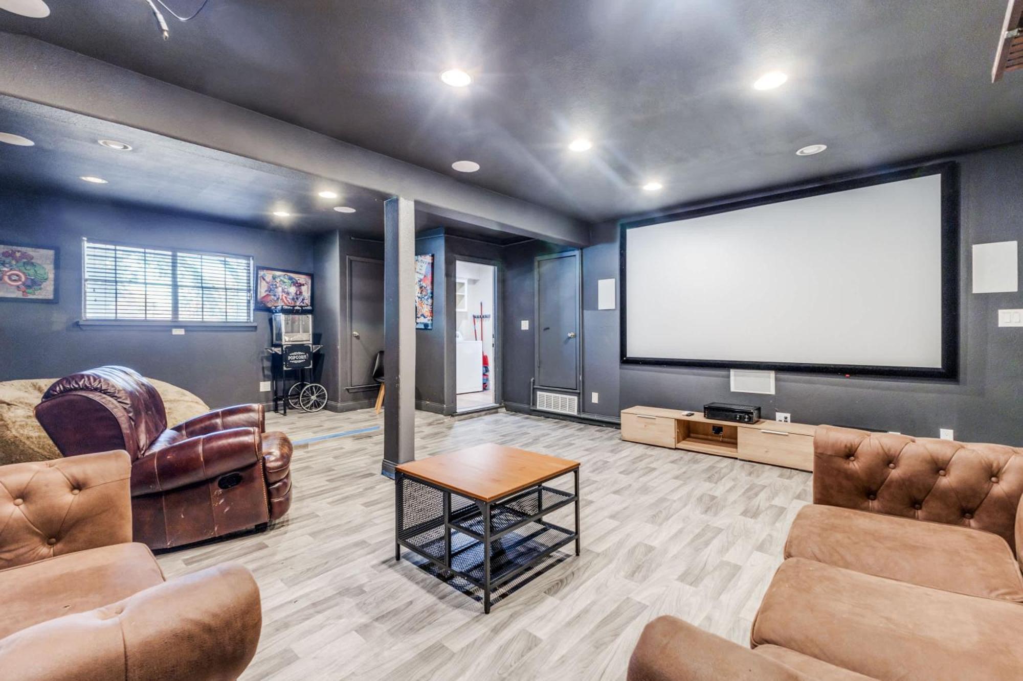 Stunning 5Br 2Ba Holiday Home With Private Pool And Cinema Dallas Extérieur photo